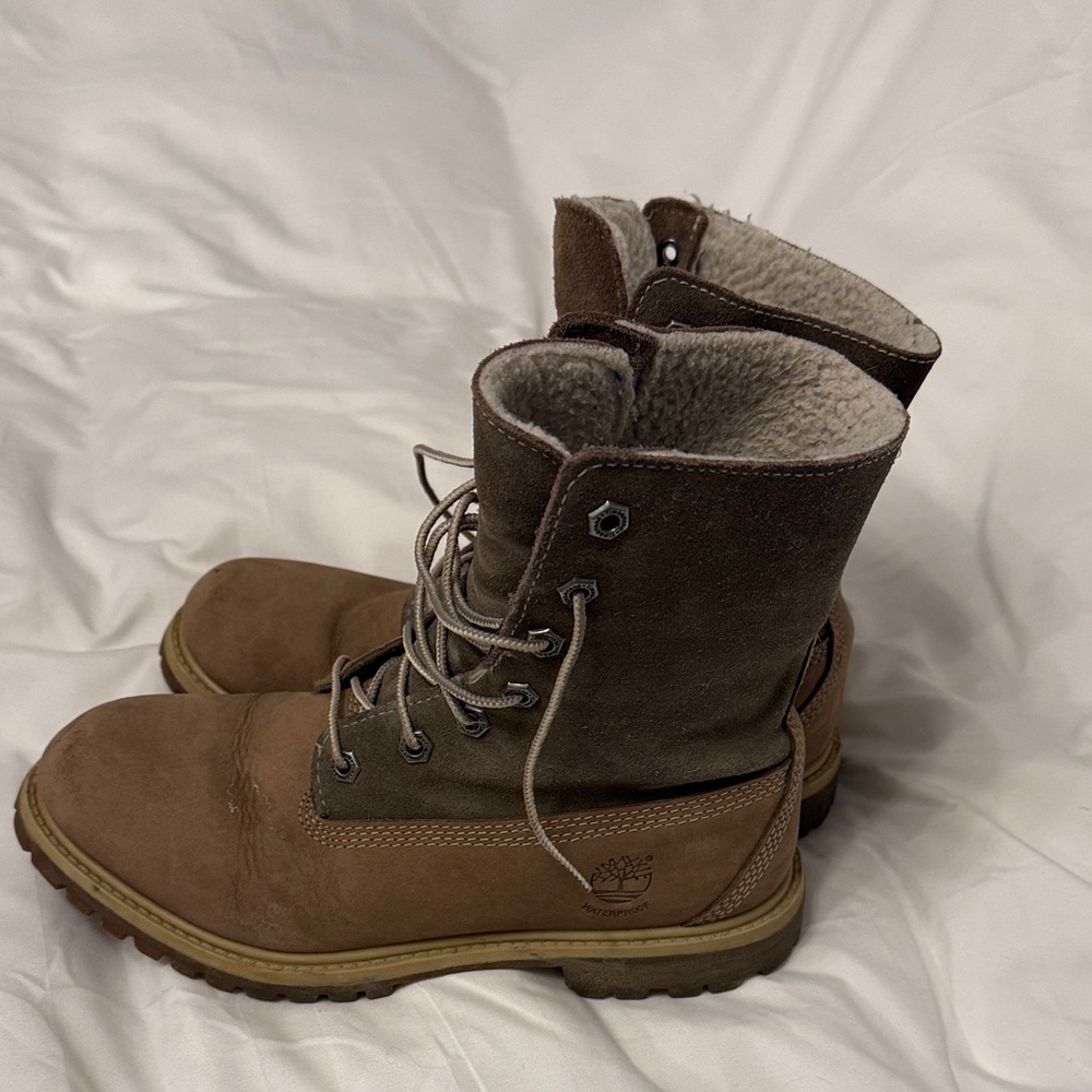 Timberland Tan Boots with Fleece Lining
